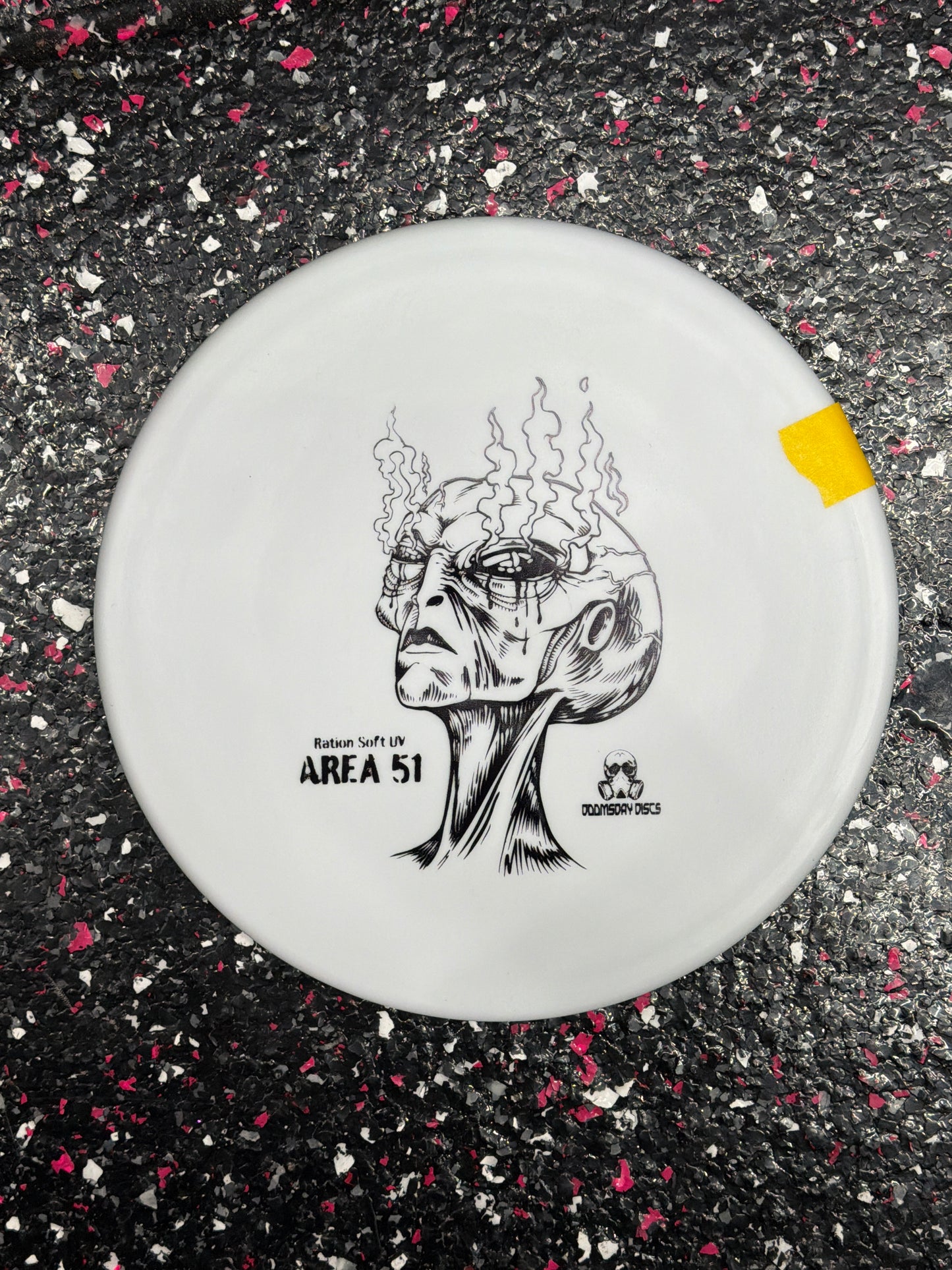 Doomsday Discs Area 51 | 4/3/0/2.5 | Bologna | Soft UV reactive