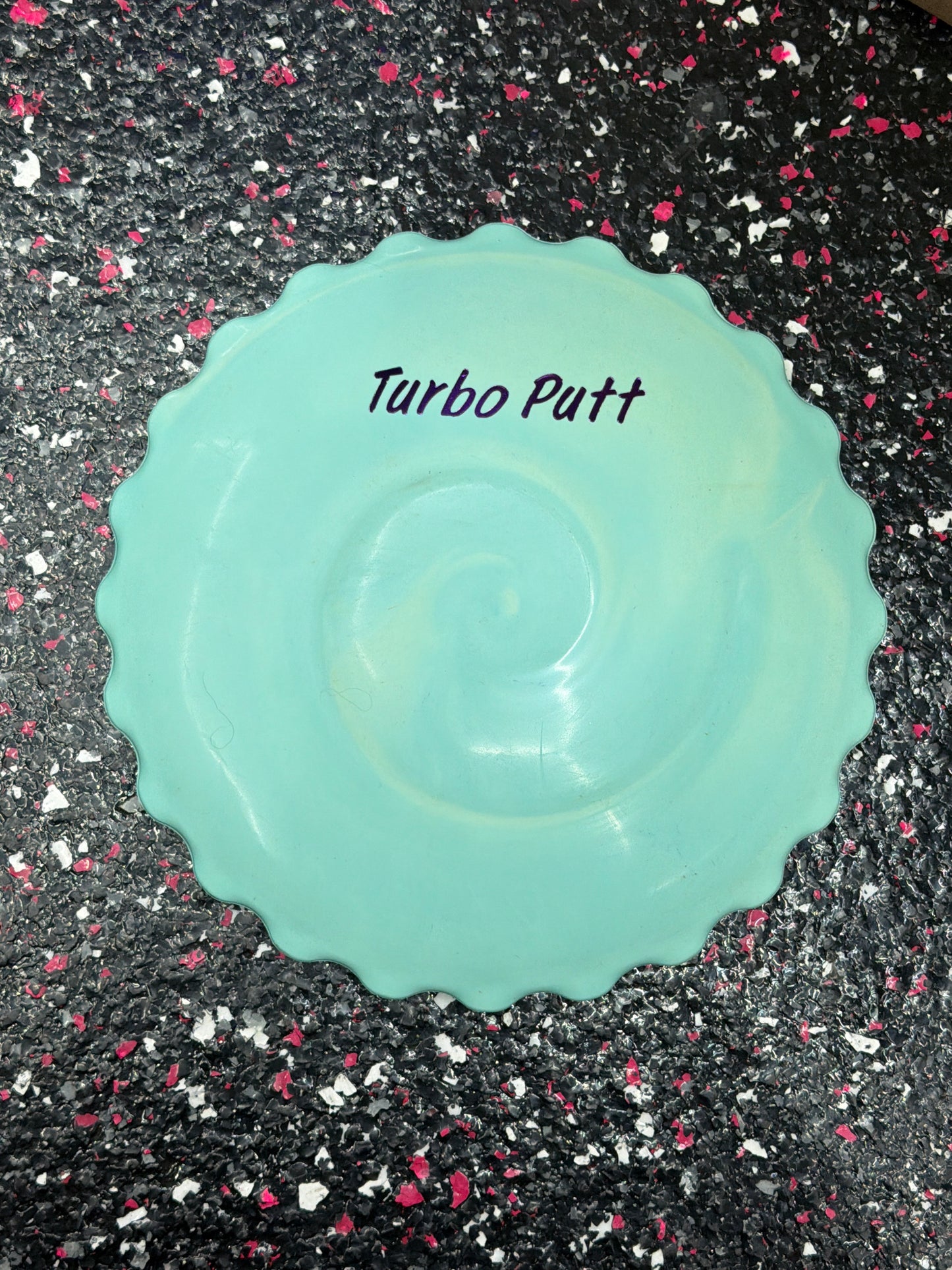 Quest Turbo Putt | 2 / 3 / 0 / 1