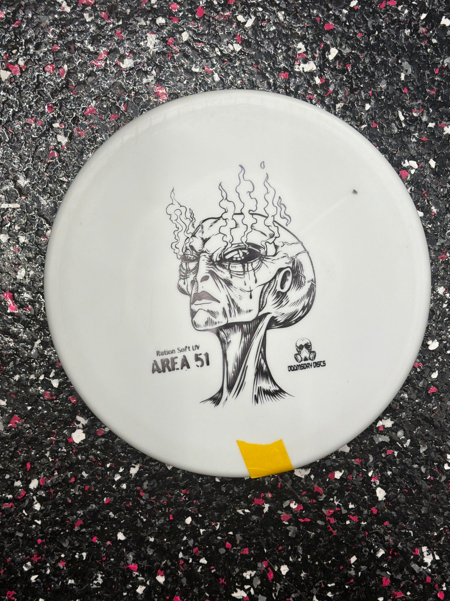 Doomsday Discs Area 51 | 4/3/0/2.5 | Bologna | Soft UV reactive