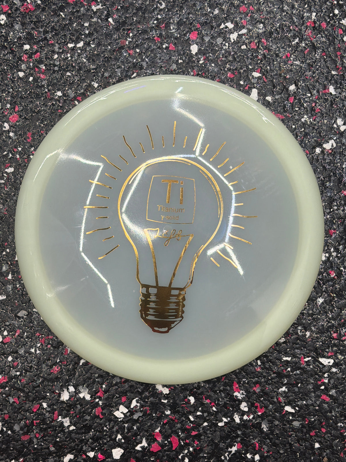 7 | 5 | -2 | 1 Loft Discs Titanium Y-Solid Glow