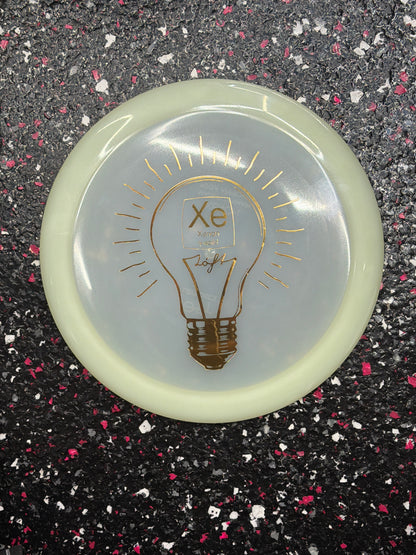9 | 3 | 0 | 4 Loft Discs Xenon Y-Solid Glow
