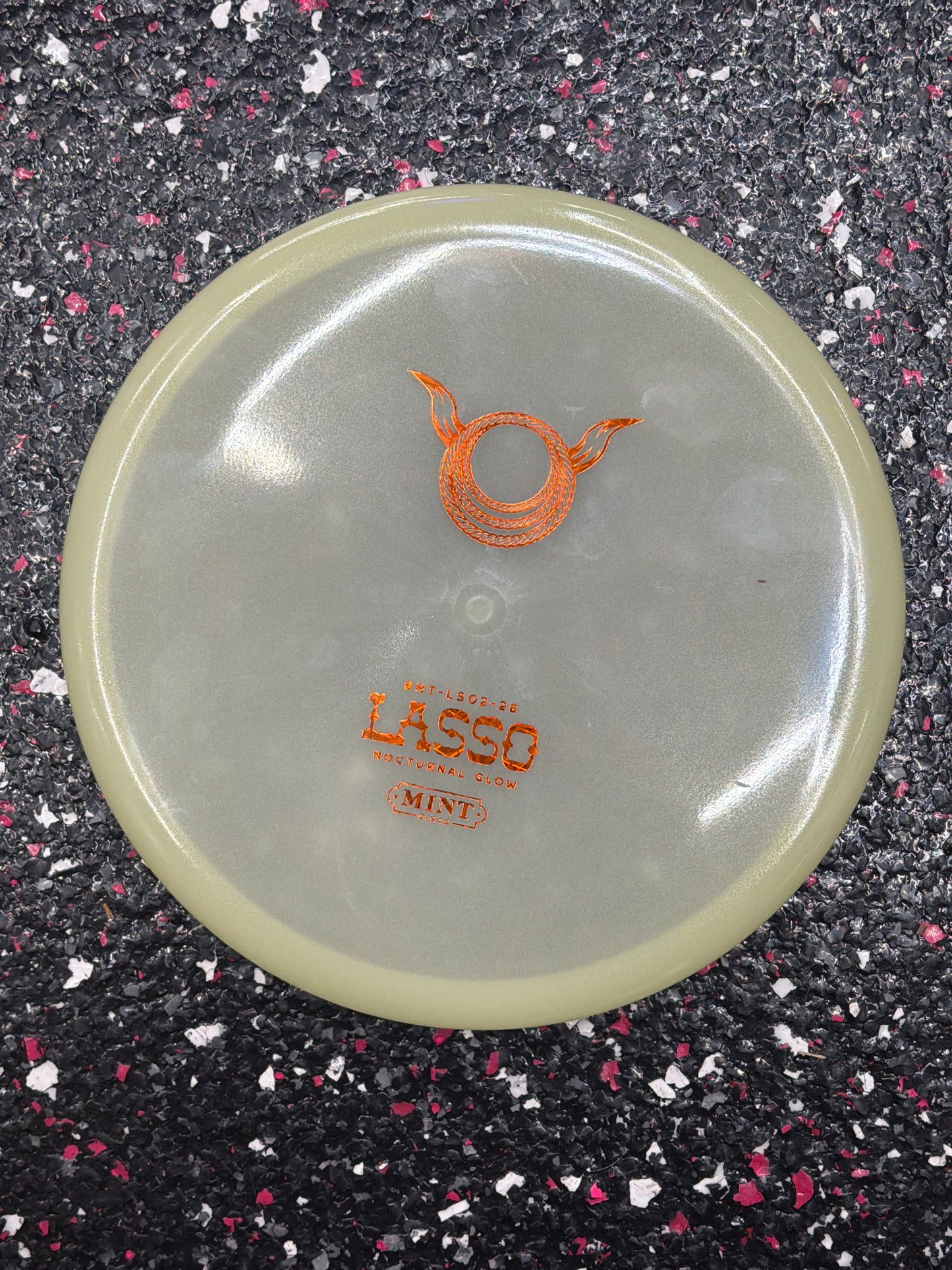 3/3/0/2 Mint Discs Lasso