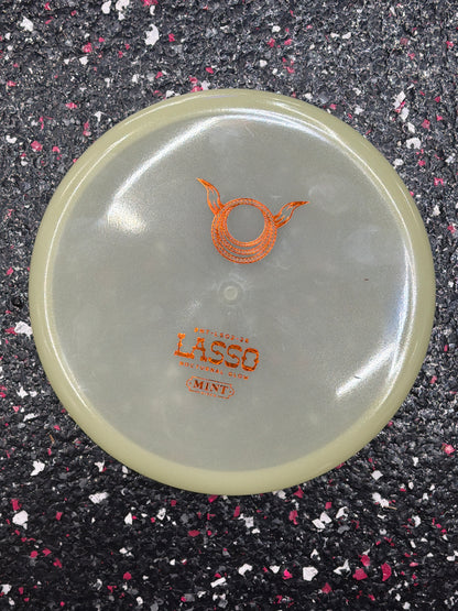 3/3/0/2 Mint Discs Lasso