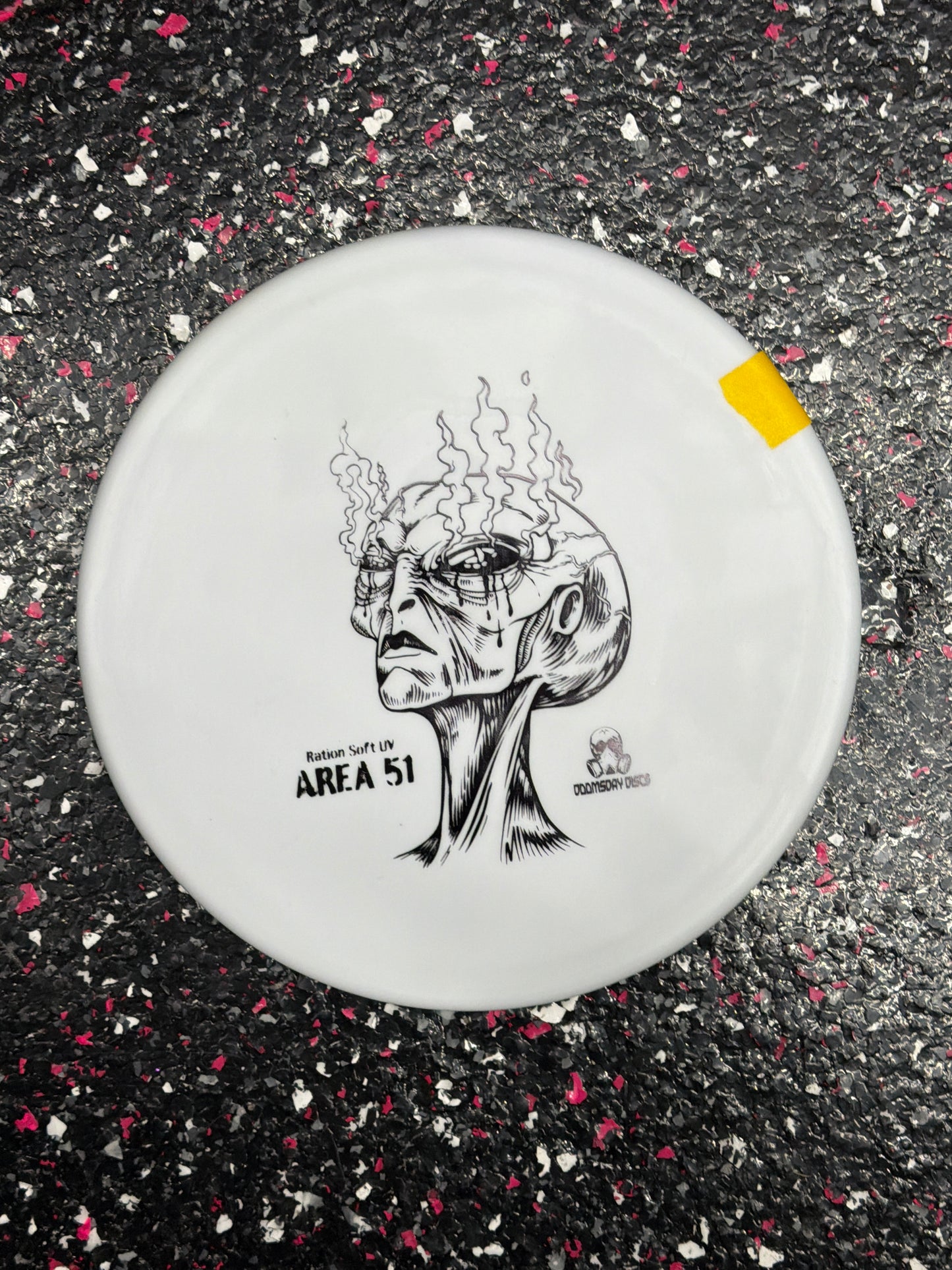 Doomsday Discs Area 51 | 4/3/0/2.5 | Bologna | Soft UV reactive